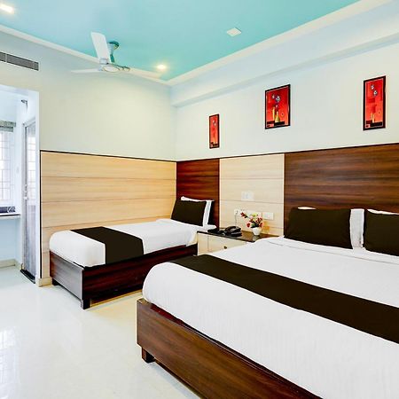 Saibala Budget Airport Hotel Madras Buitenkant foto