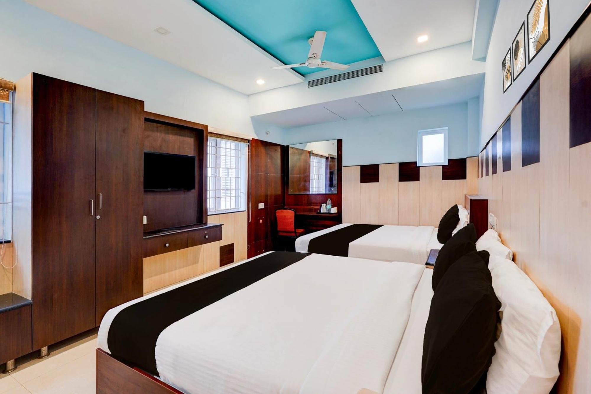 Saibala Budget Airport Hotel Madras Buitenkant foto