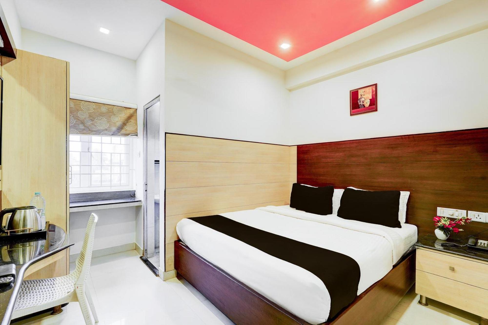 Saibala Budget Airport Hotel Madras Buitenkant foto