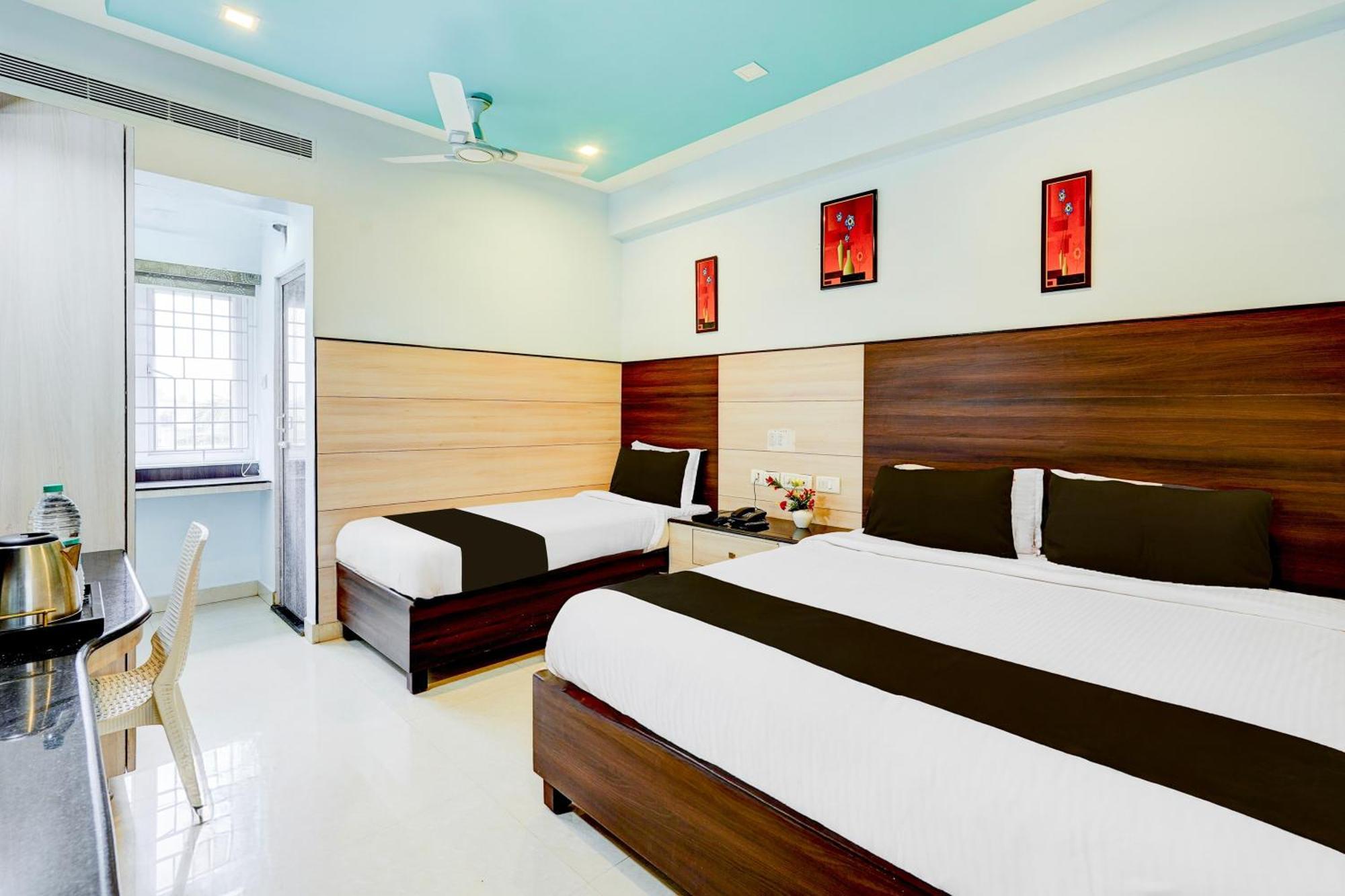 Saibala Budget Airport Hotel Madras Buitenkant foto