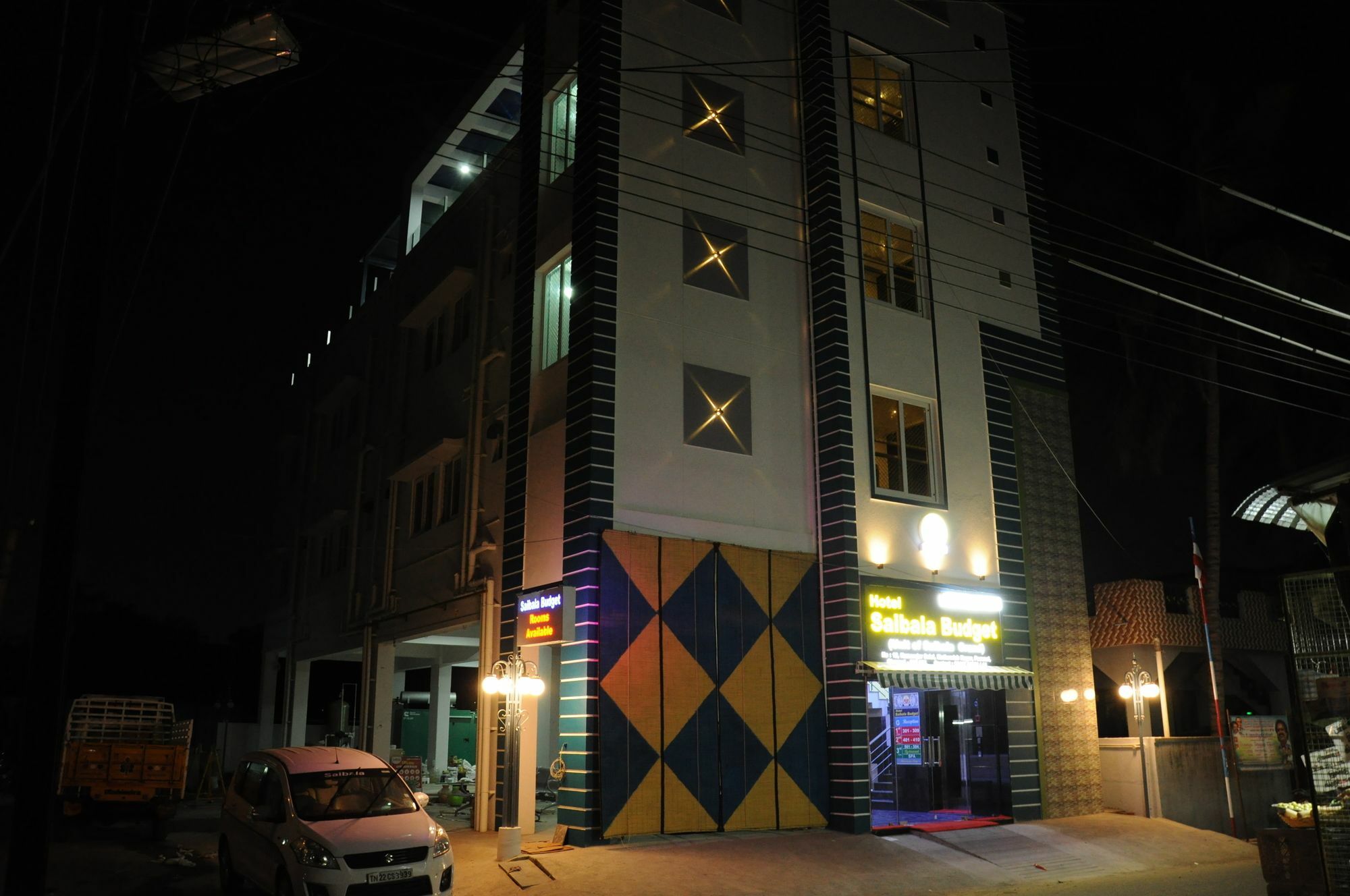 Saibala Budget Airport Hotel Madras Buitenkant foto