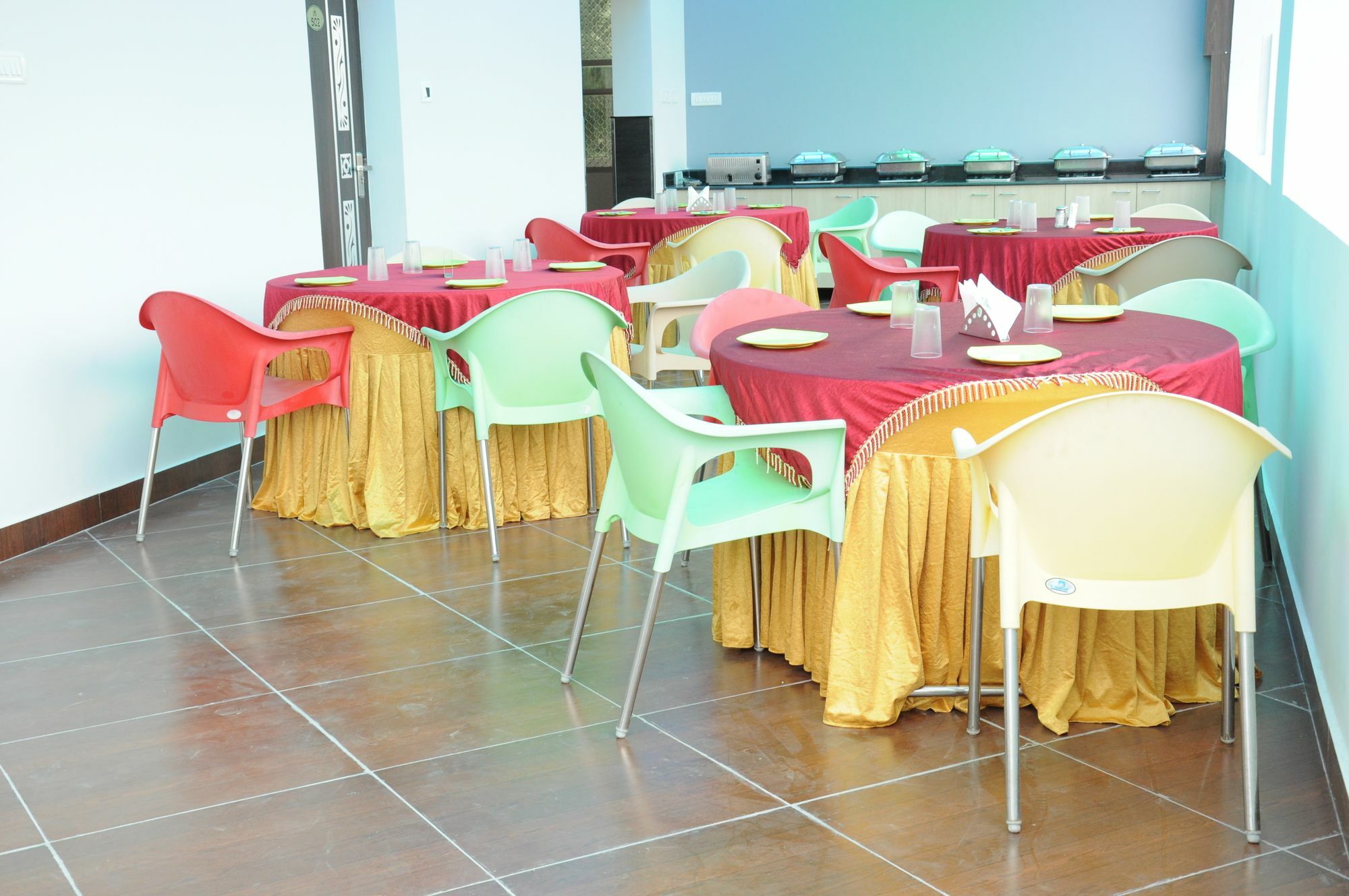 Saibala Budget Airport Hotel Madras Buitenkant foto