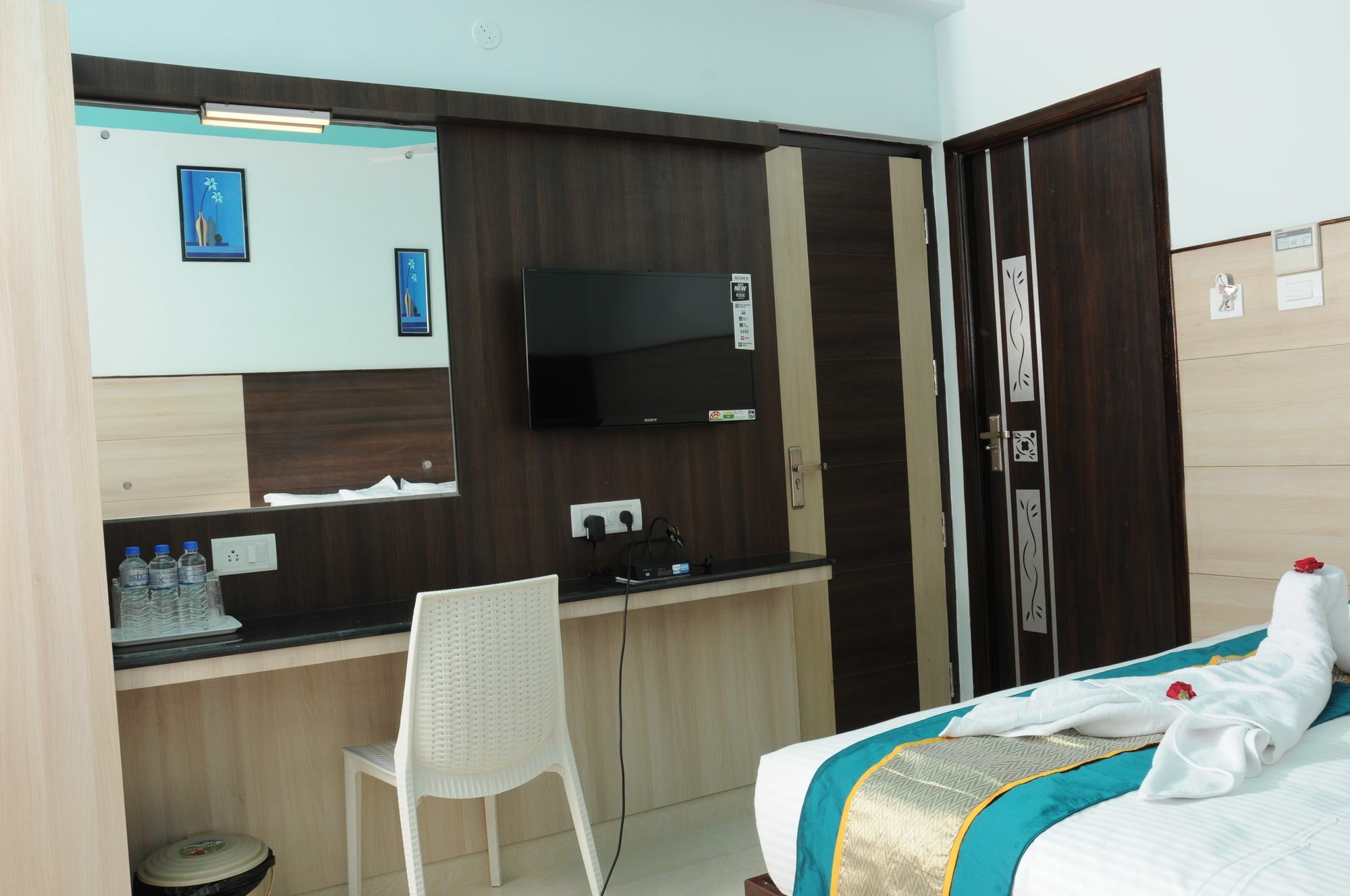 Saibala Budget Airport Hotel Madras Buitenkant foto